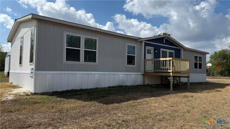 109 Josephine Street, Cuero, TX 77954 - Image #2