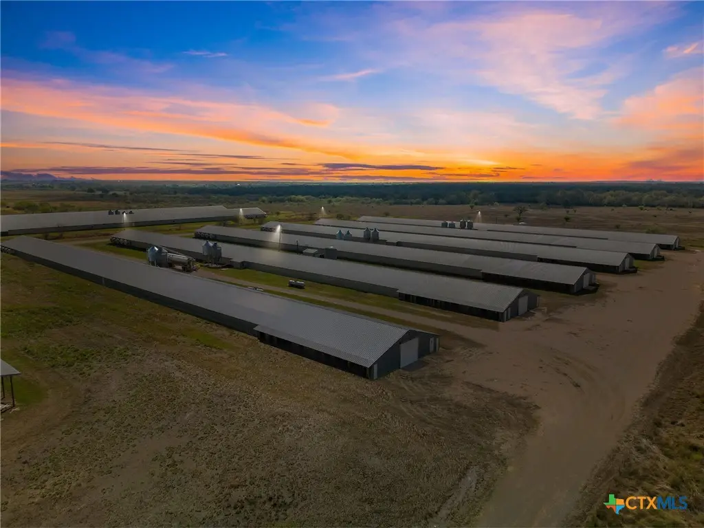 6492 State Highway 304, Harwood, TX 78632 - Image #1