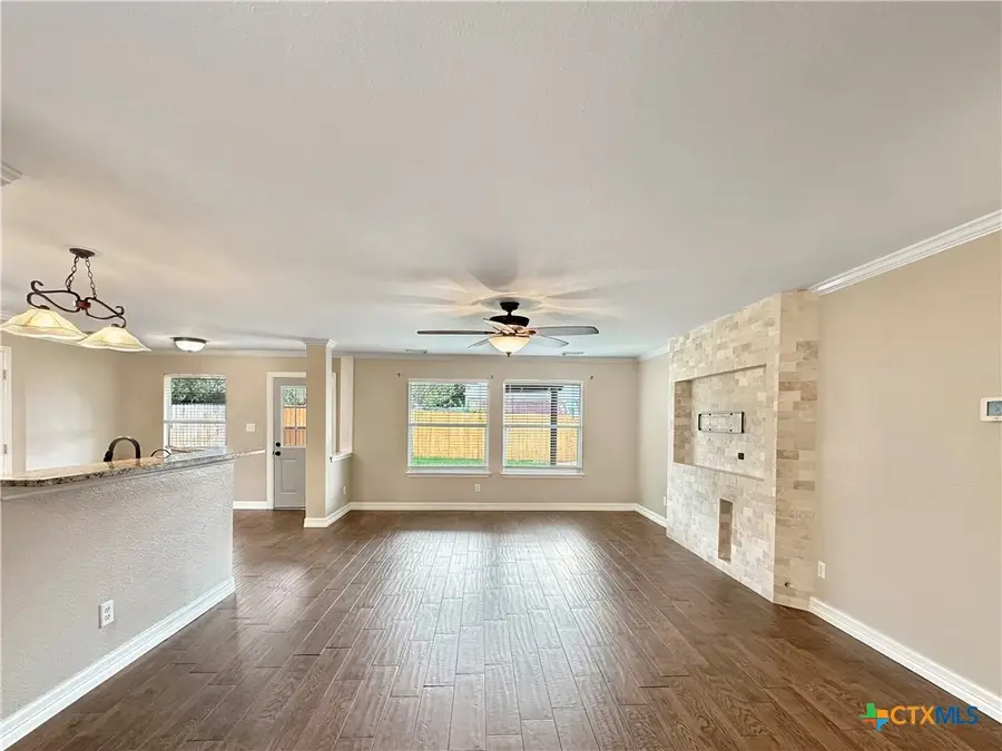 1631 Sunshine Peak, New Braunfels, TX 78130 - Image #3