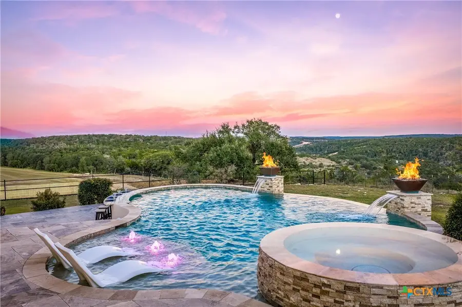 2330 Occidente, New Braunfels, TX 78132 - Image #2