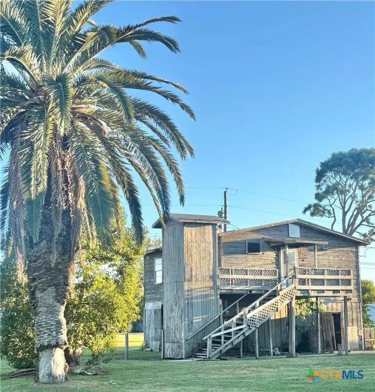 509 N 9th Street, Port Oconnor, TX 77982 - Image #1