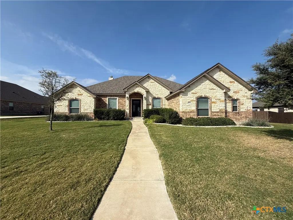 406 Oak Drive, Troy, TX 76579 - Image #1