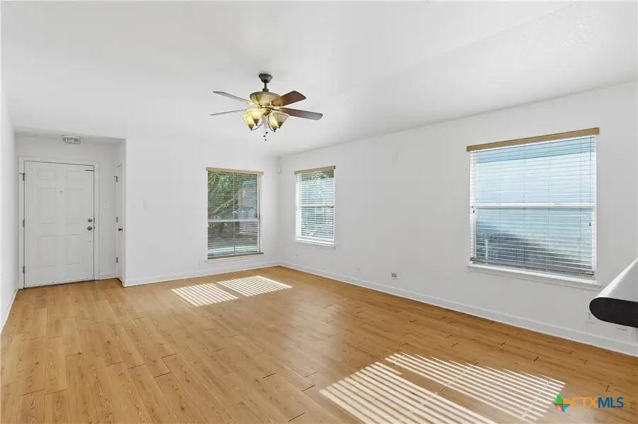 2464 Medina Drive, New Braunfels, TX 78130 - Image #2