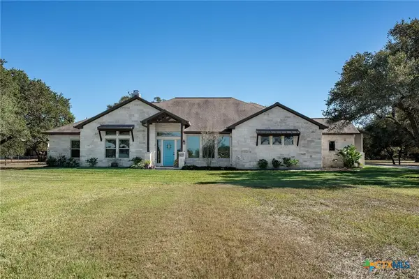 437 Bischoff Road, Inez, TX 77968
