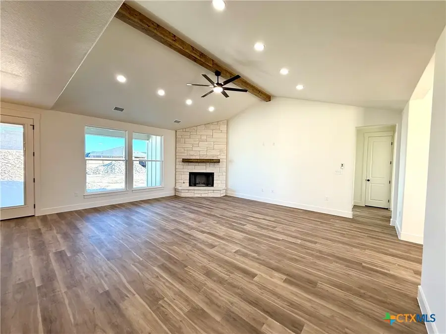 5207 Hollow Ranch Drive, Salado, TX 76571 - Image #3