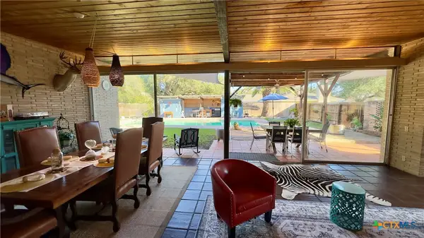 601 Lawrence Street, Refugio, TX 78377