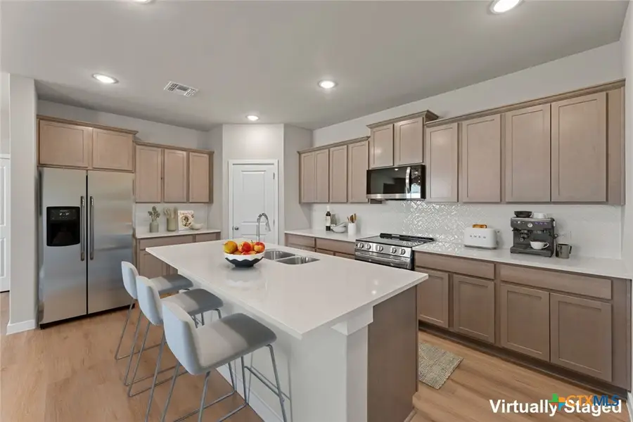 765 Whitman Street, New Braunfels, TX 78130 - Image #3