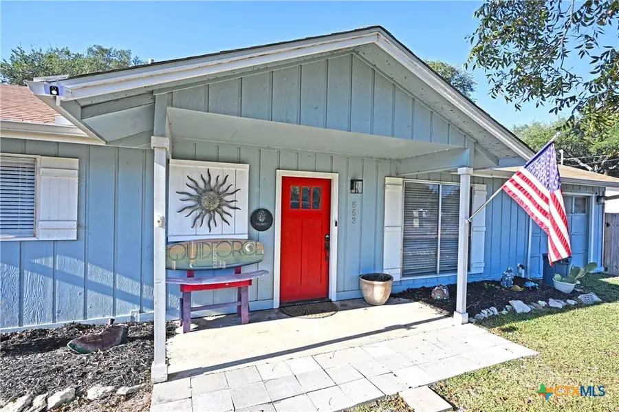 553 Scenic Drive, Canyon Lake, TX 78133 - Image #2