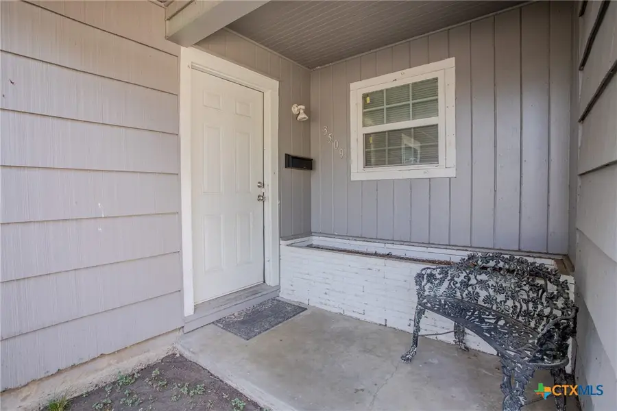 3509 Redwood Drive, Victoria, TX 77901 - Image #3