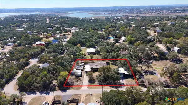 1594 Mountain View Drive, Canyon Lake, TX 78133