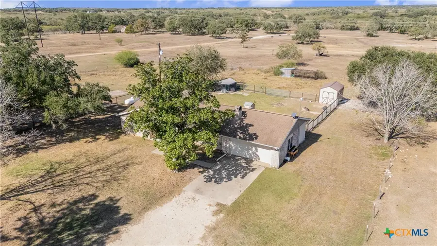 2892 W Fm 884, Yorktown, TX 78164 - Image #2