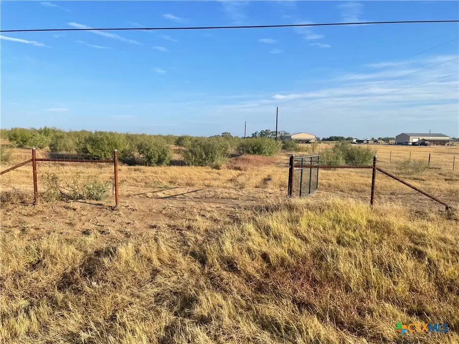 2584 Leissner School Road, Seguin, TX 78155 - Image #3