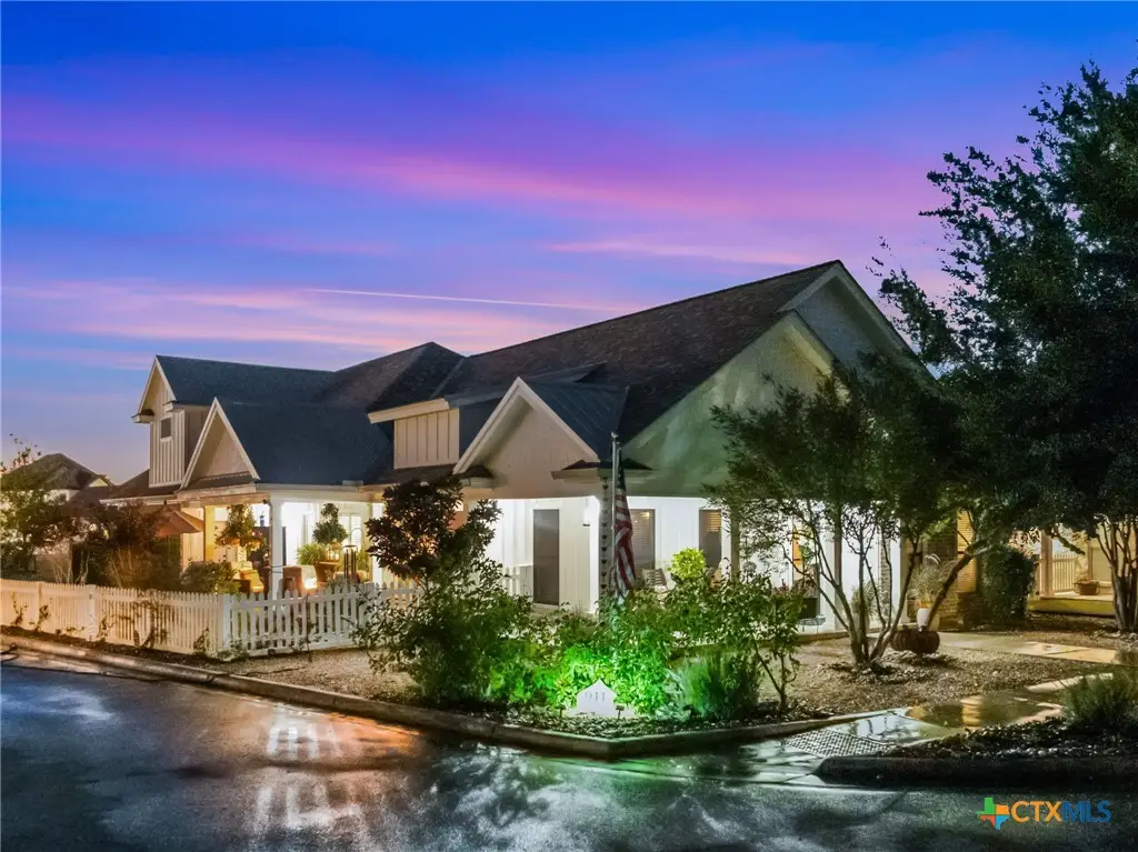 911 Hudson Lane, New Braunfels, TX 78130 - Image #1