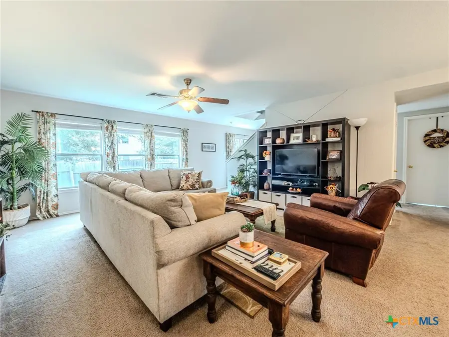 1111 Terrier Cove, Round Rock, TX 78664 - Image #2