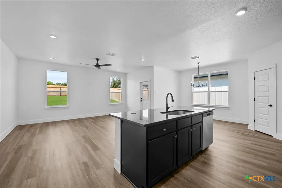 1208 Peppermint Drive, Temple, TX 76501 - Image #3