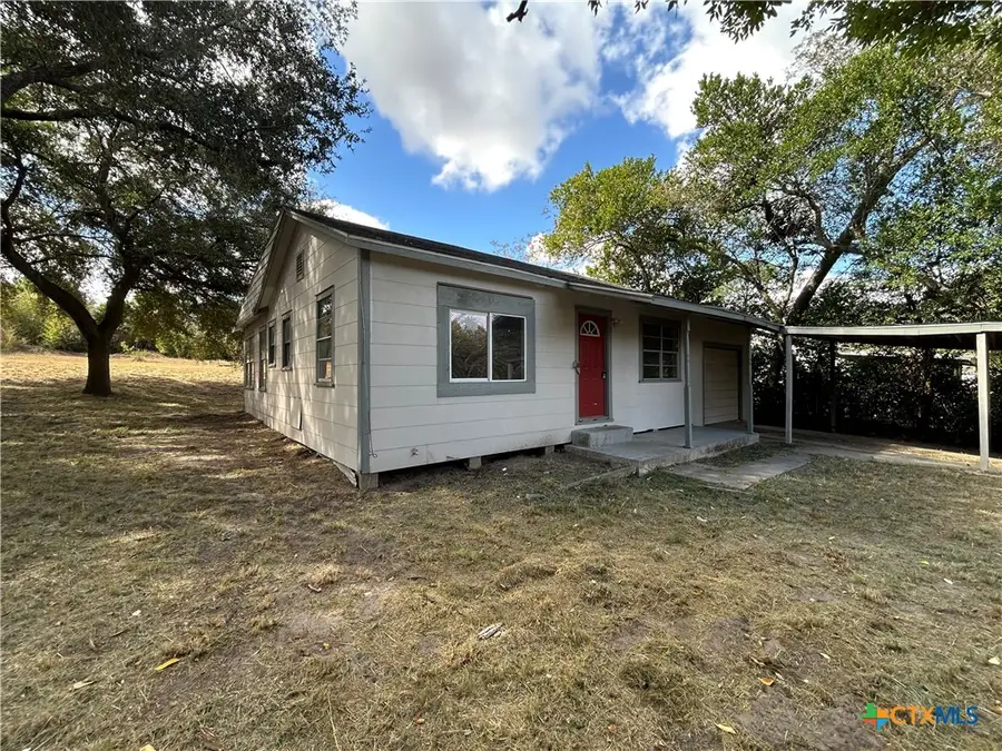 236 Hilltop Drive, Victoria, TX 77905 - Image #3