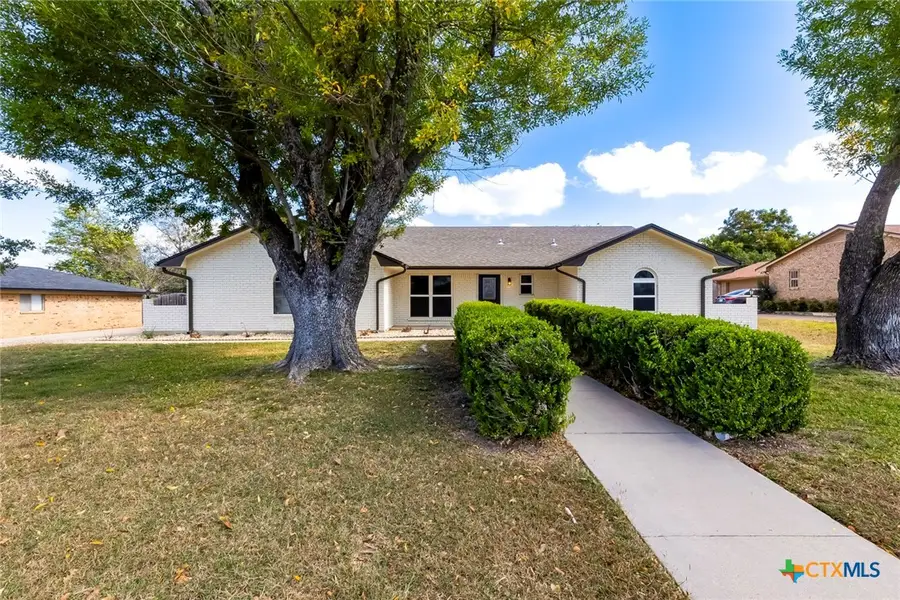 905 S Roy Reynolds Drive, Harker Heights, TX 76548 - Image #2