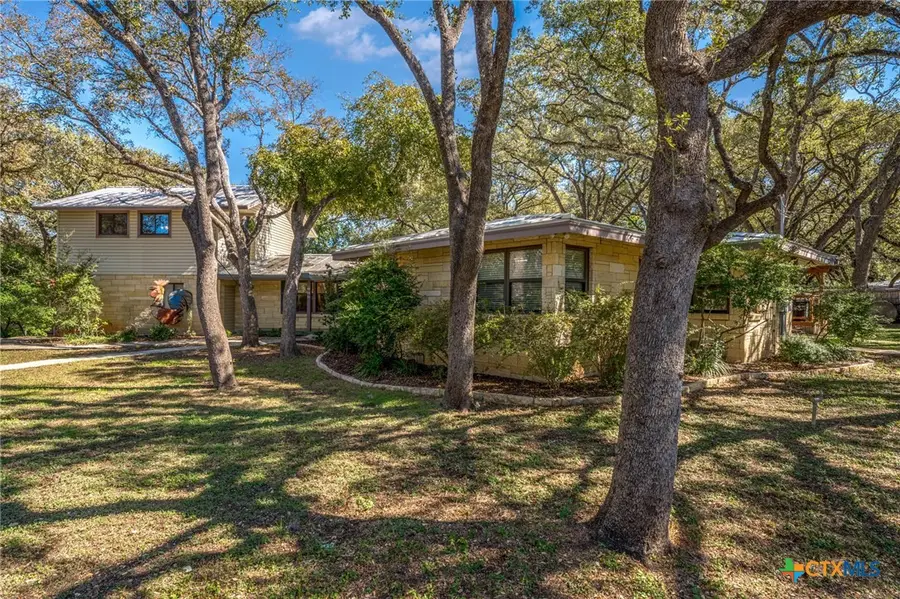 102 Zornia Drive, San Antonio, TX 78213 - Image #2