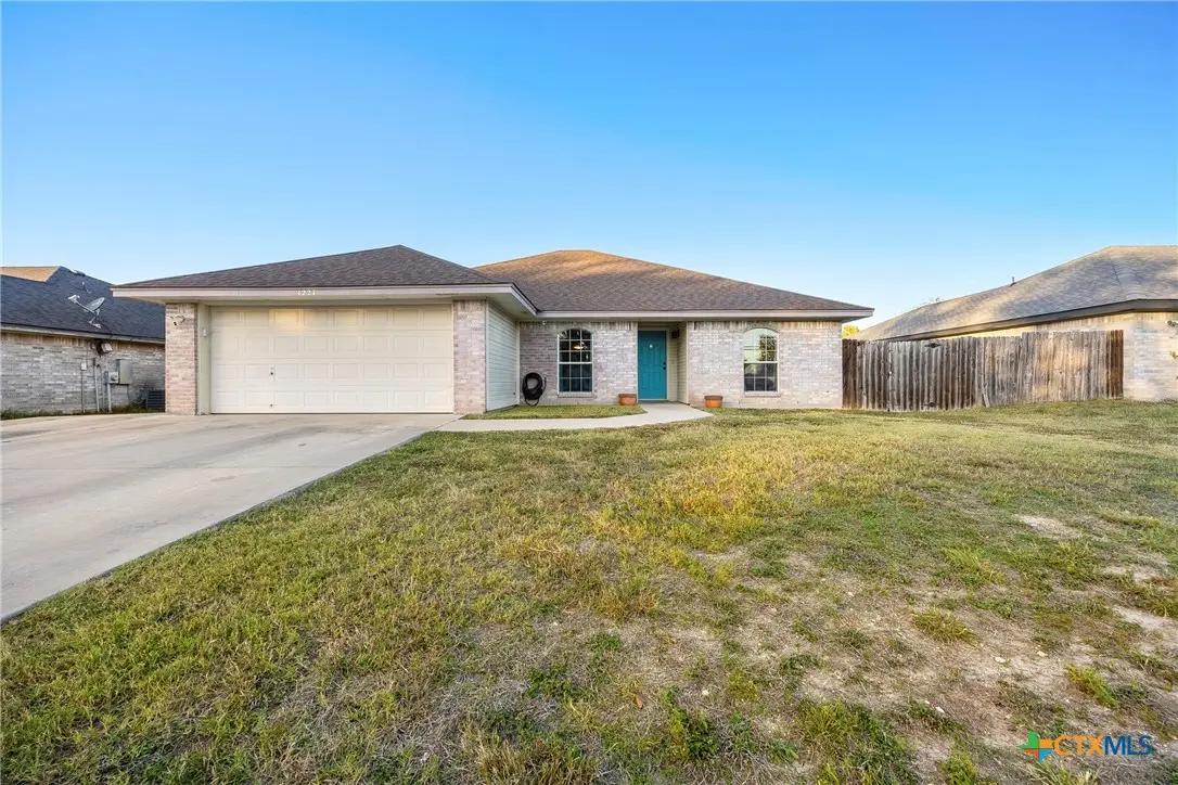 1227 E Avenue H, Nolanville, TX 76559 - Image #1