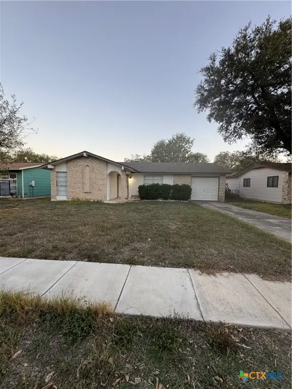 304 Deborah Drive, Converse, TX 78109 - Image #1