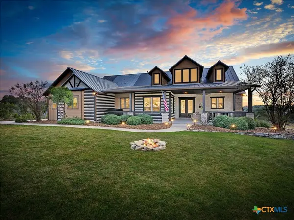 1651 Lake Ridge Boulevard, Canyon Lake, TX 78133