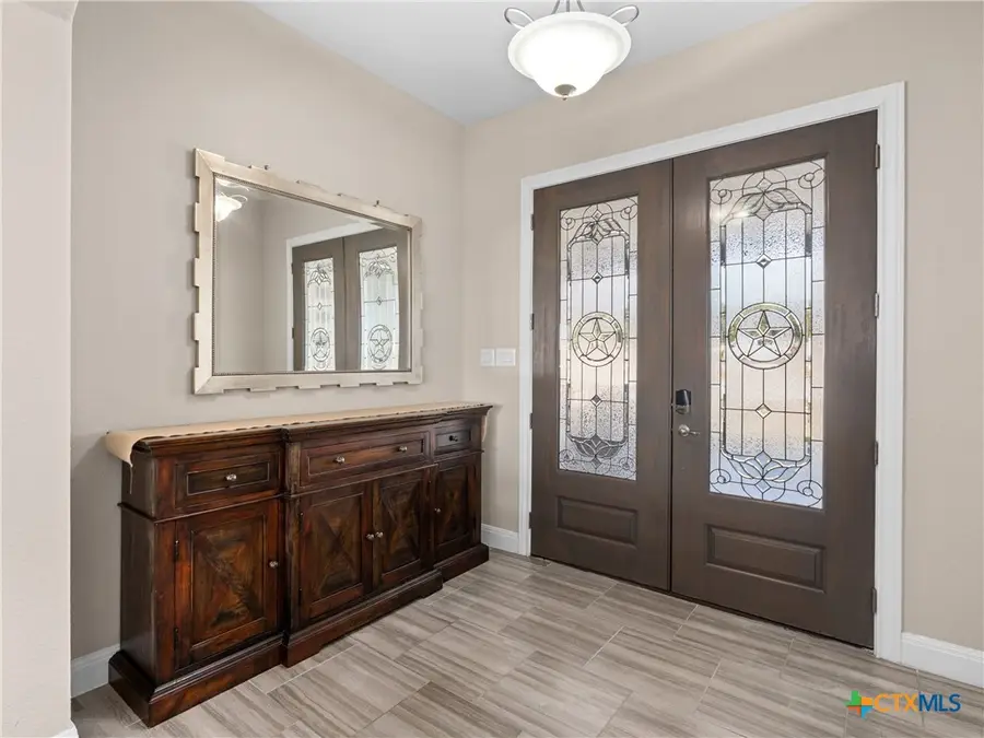 1651 Lake Ridge Boulevard, Canyon Lake, TX 78133 - Image #2