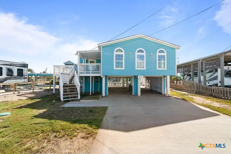 739 Copano Cove Road, Rockport, TX 78382 - Image #2