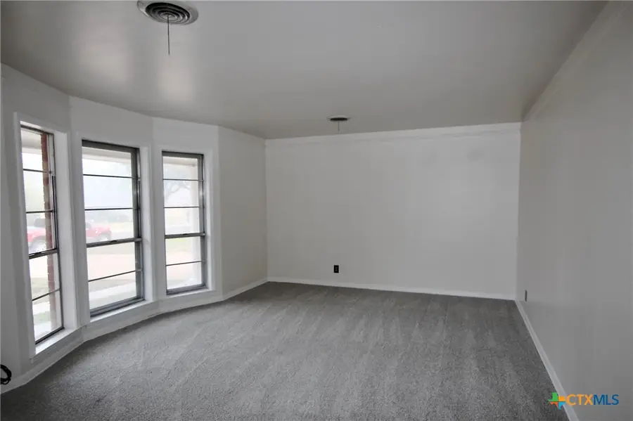 3017 Oaklawn Drive, Temple, TX 76502 - Image #3