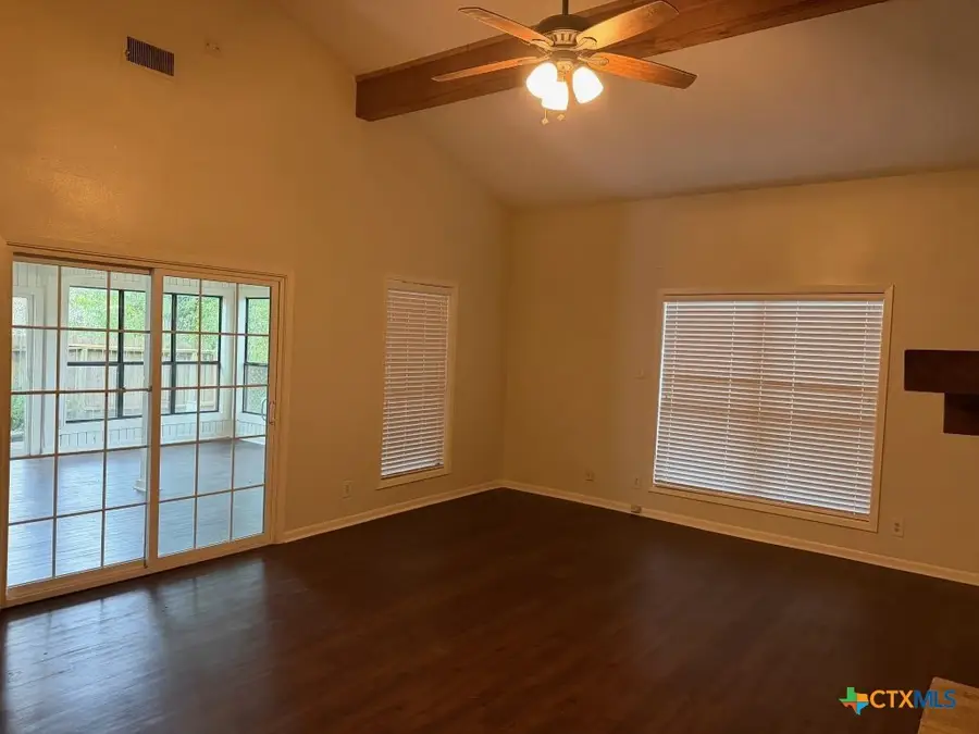 5503 Country Club Drive Unit #a Drive #A, Victoria, TX 77904 - Image #3