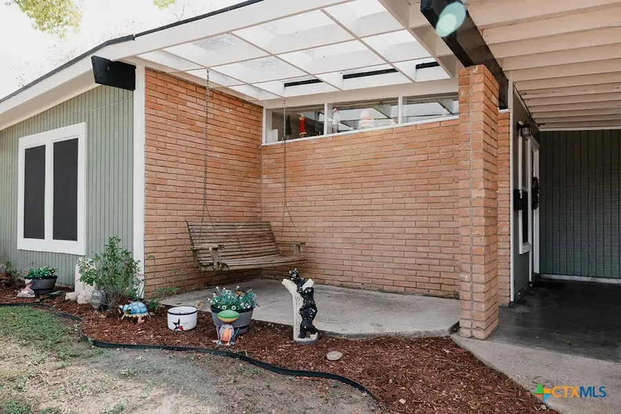 801 Fern Lane, Victoria, TX 77904 - Image #3