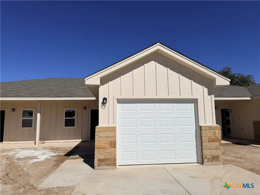 408 W Avenue C, Copperas Cove, TX 76522 - Image #2