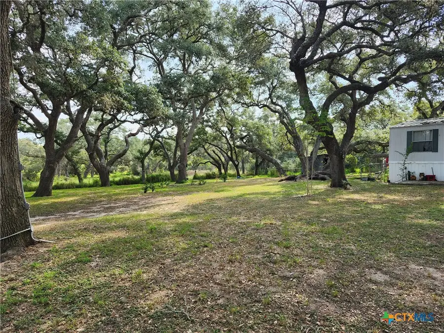 96 Reeves Ranch Road, Victoria, TX 77905 - Image #3
