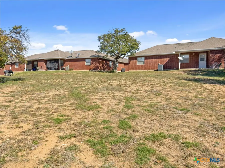 2100 Cedar Valley Drive, Kingsland, TX 78639 - Image #2