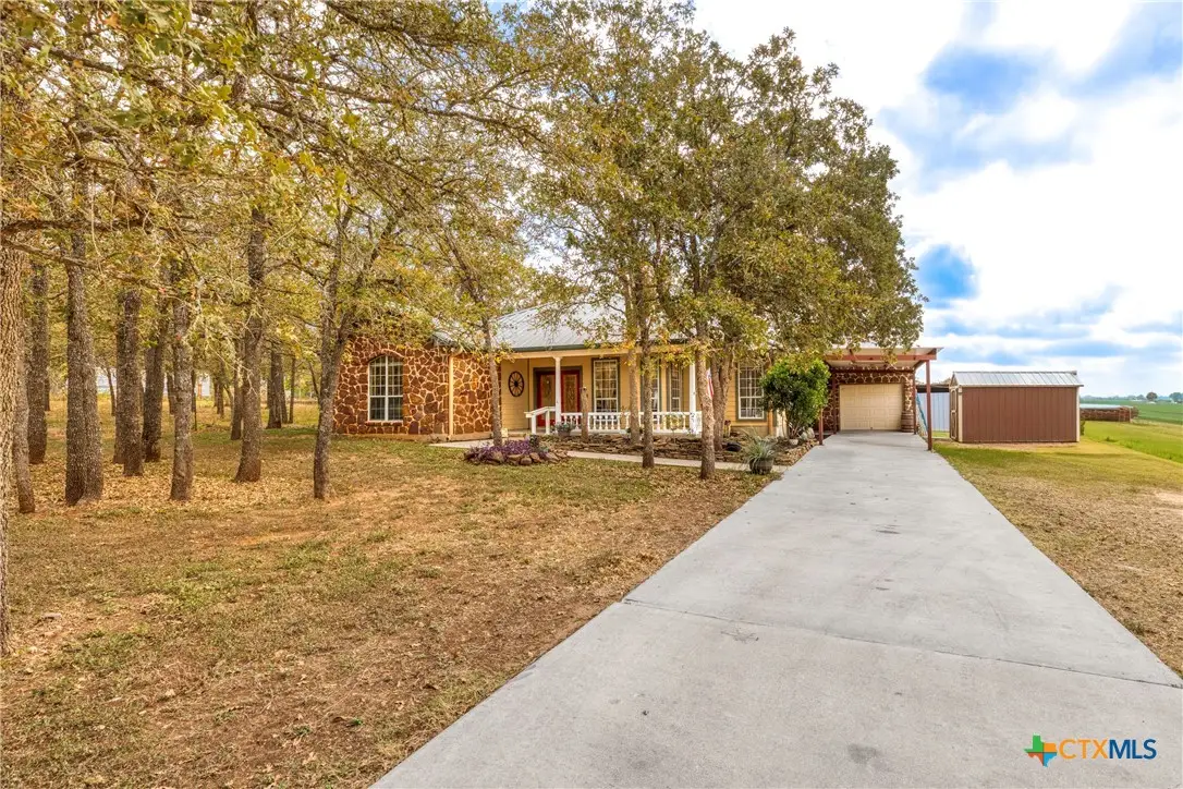 771 Hillje Road, Kingsbury, TX 78638 - Image #1