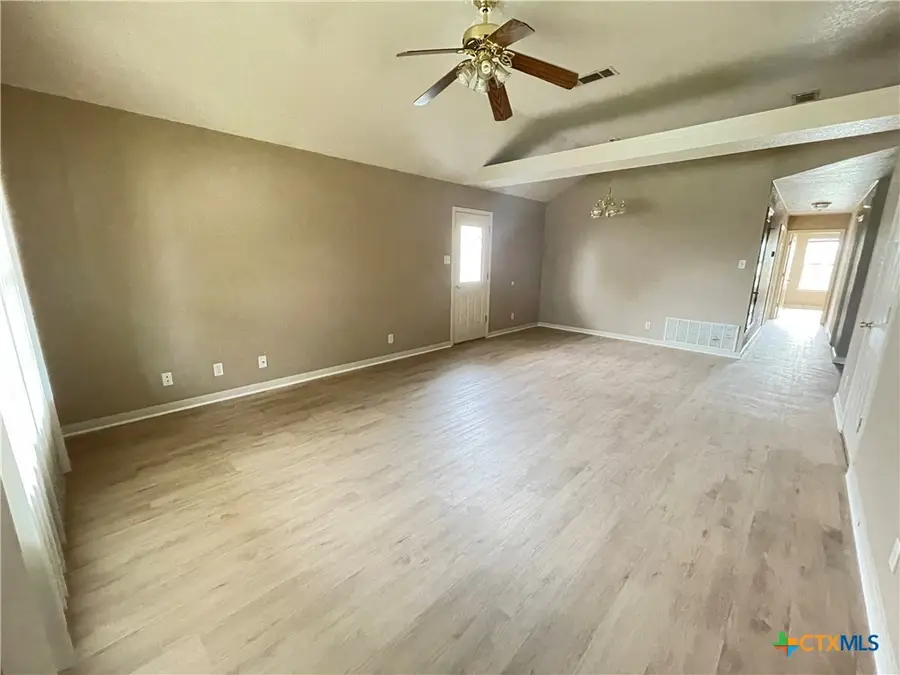 4704 John David Drive, Killeen, TX 76549 - Image #2