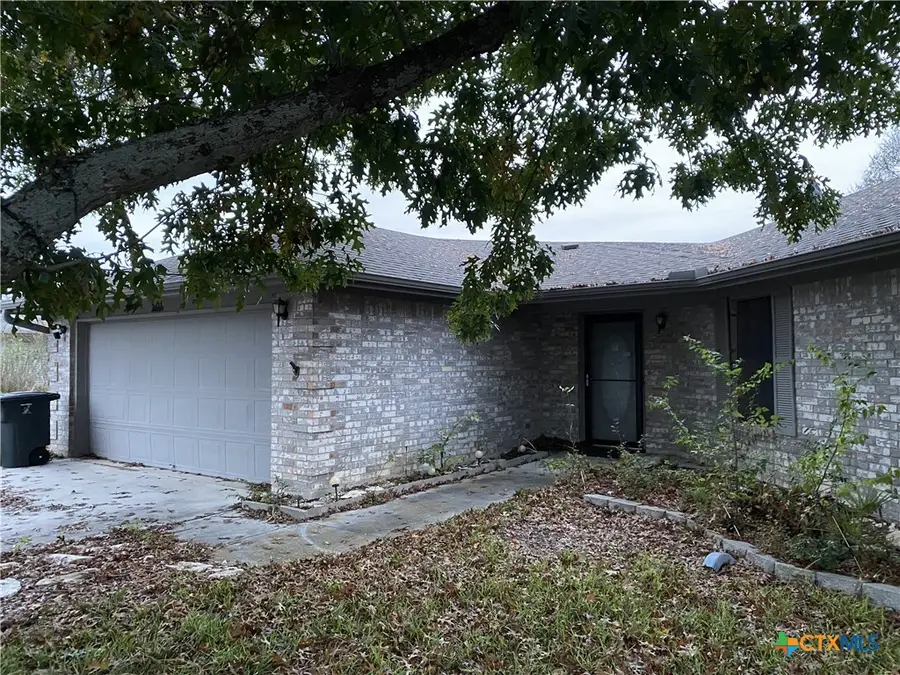 201 Owl Hollow Cove, Killeen, TX 76543 - Image #2
