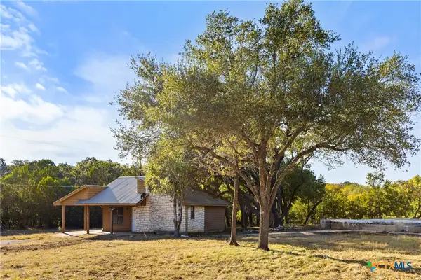 205 Mesquite Trail, Wimberley, TX 78676
