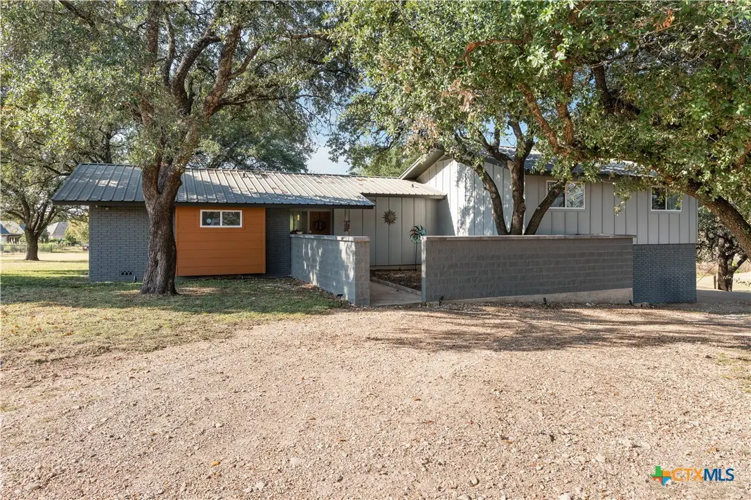 106 Pamela Drive, Gatesville, TX 76528 - Image #1