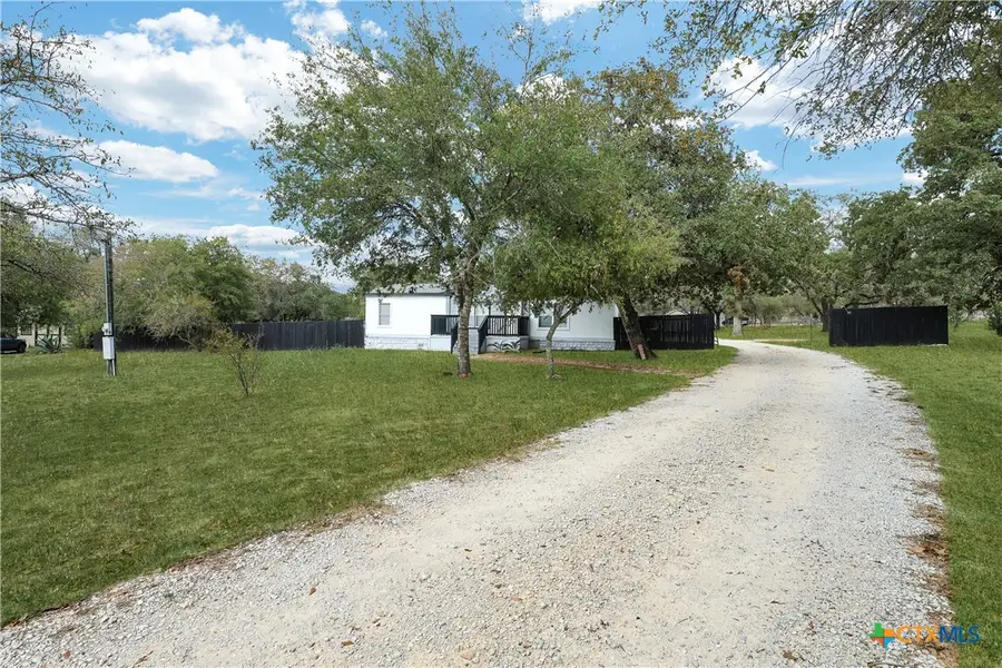 5107 Savannah Chase, Von Ormy, TX 78073 - Image #3