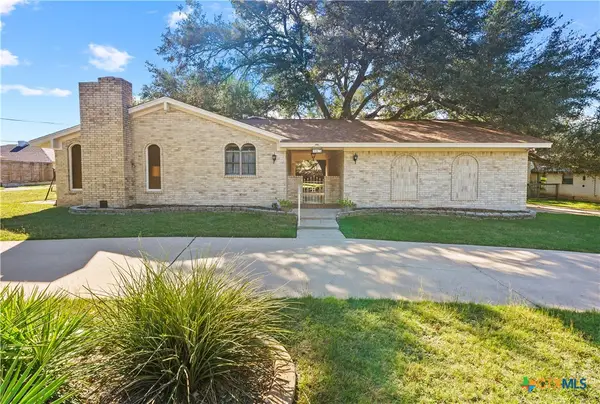 905 Mill Creek Drive, Salado, TX 76571