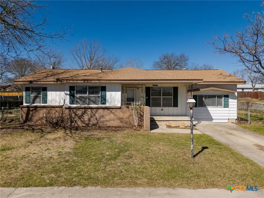 302 Easy St, Copperas Cove, TX 76522 - Image #2