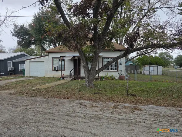 200 W Moerbe Street, Thorndale, TX 76577