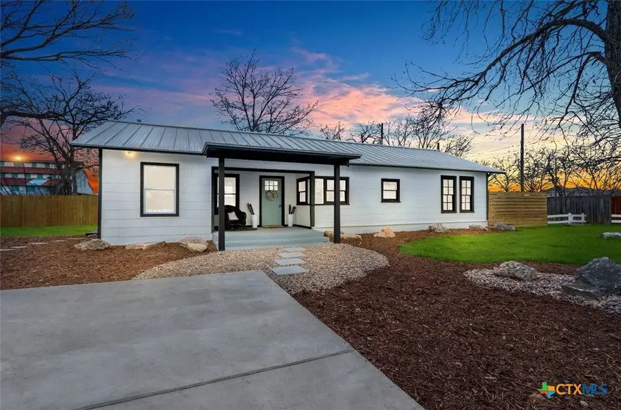 569 Wright Avenue, New Braunfels, TX 78130 - Image #2