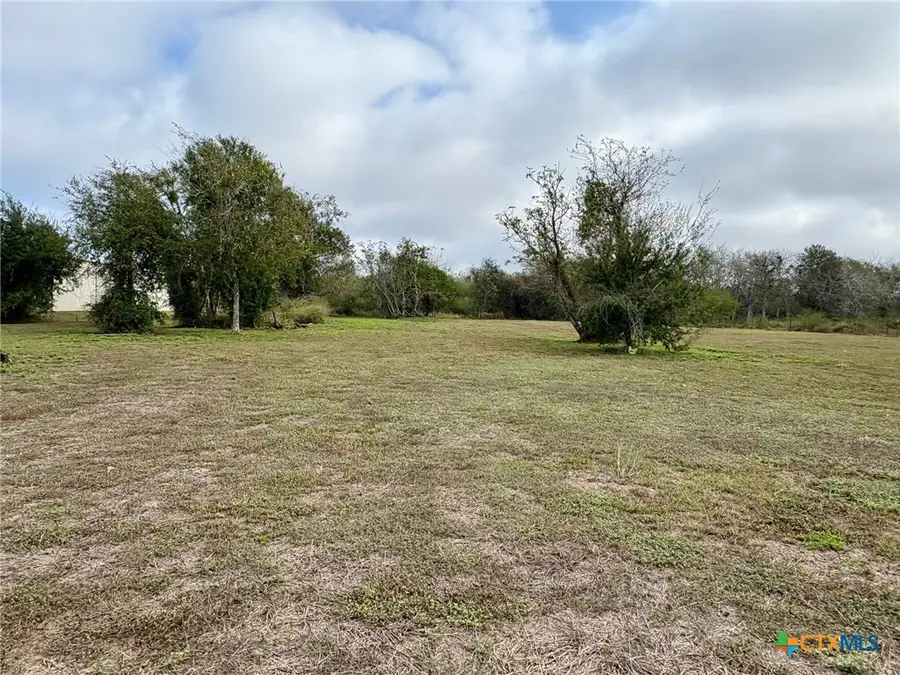2112 S Laurent Street, Victoria, TX 77901 - Image #2