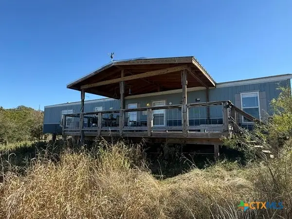 105 Lakeview Drive, Burnet, TX 78611