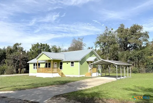 102 Terral Ct, Cameron, TX 76520