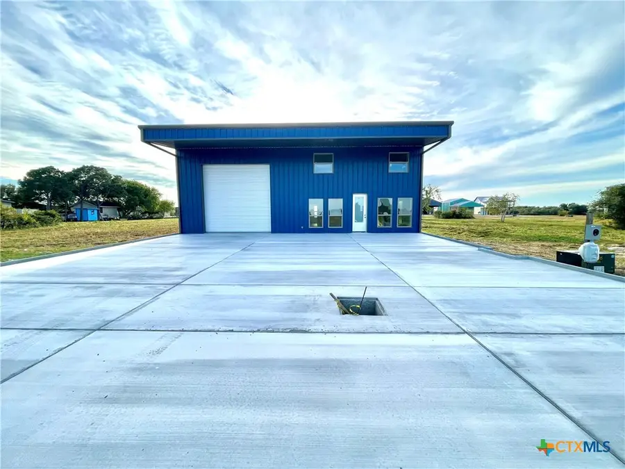 29 Carrie Street, Port Oconnor, TX 77982 - #2