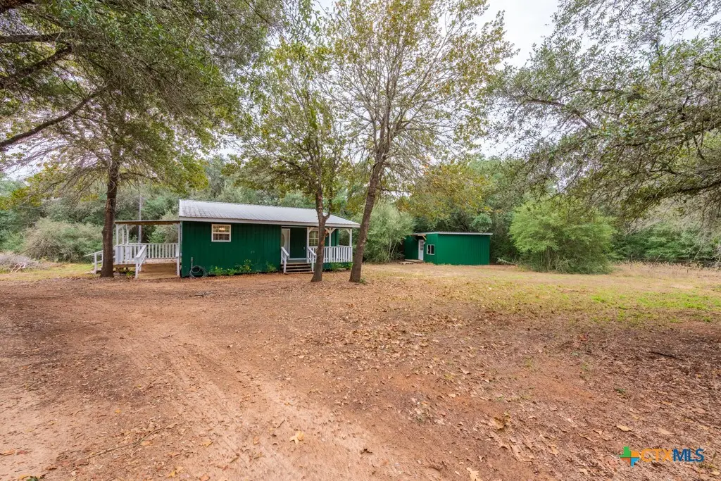 4623 County Road 444, Waelder, TX 78959 - Image #1