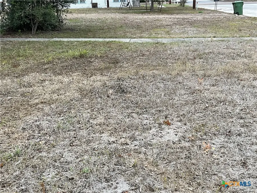 310 Stockdale Street, Cuero, TX 77954 - Image #2