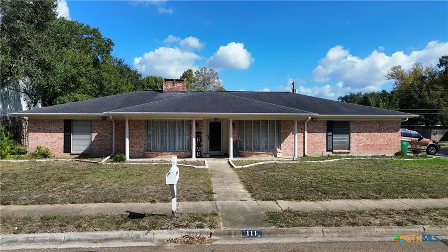 111 Dover Dell, Victoria, TX 77904 - Image #2